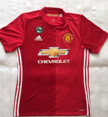 Dres Manchester United- sezona 2017-2018. Oficialna fanusikovska verzia-replika, Velkost M